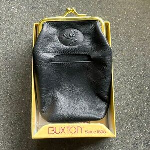 SOLD.           Vintage coin purse/cigarette pack holder